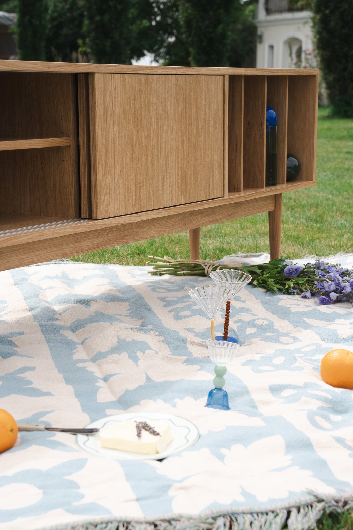 Credenza LOTV VINYL SLIDE