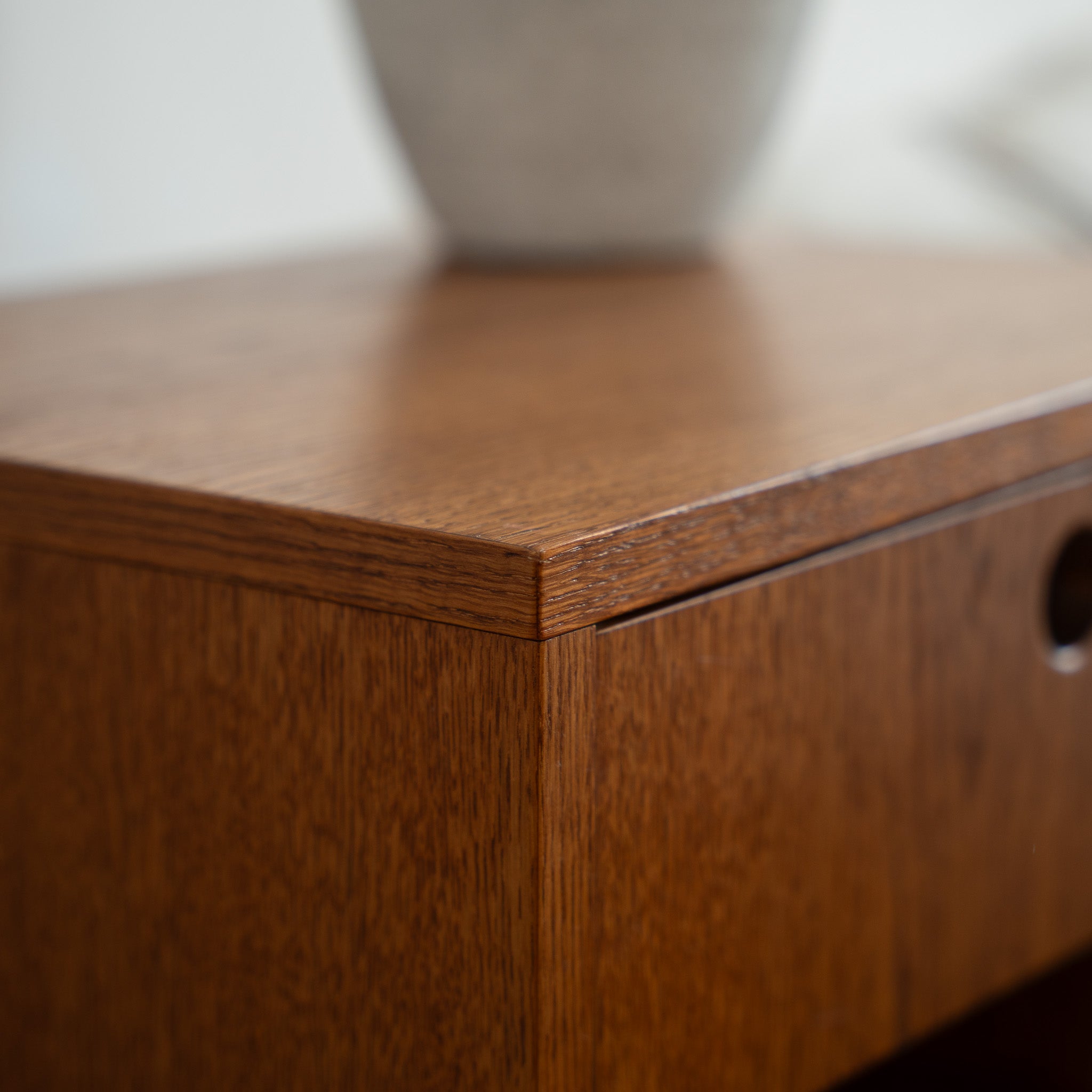 BEDIE+ Nightstand
