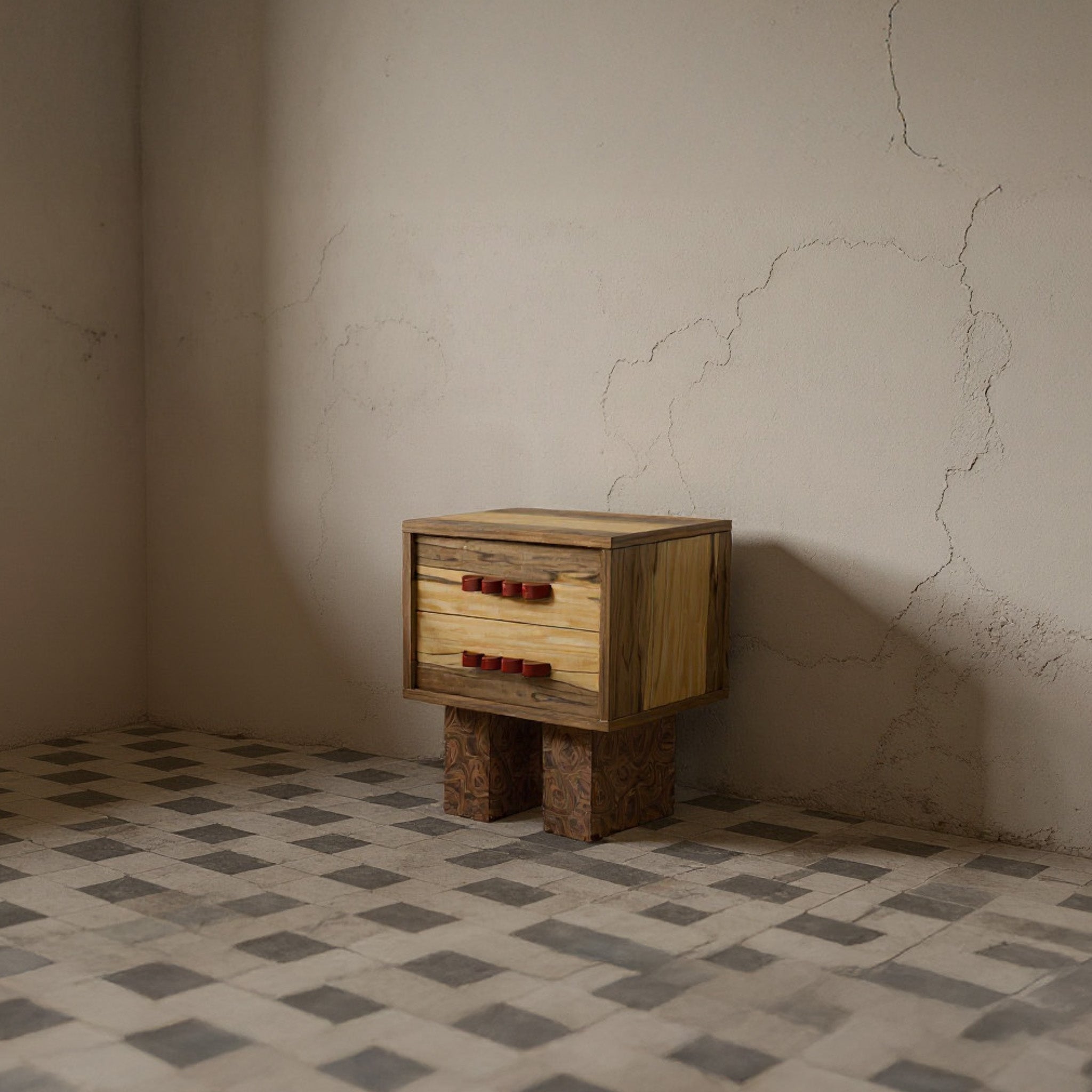 KIRI Bedside Table