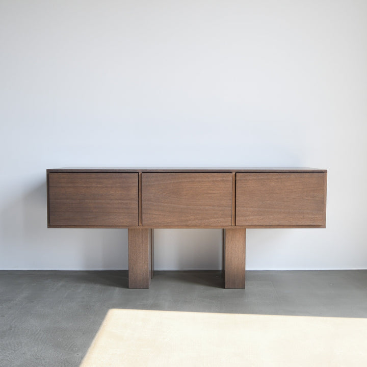 Credenza TAURUS